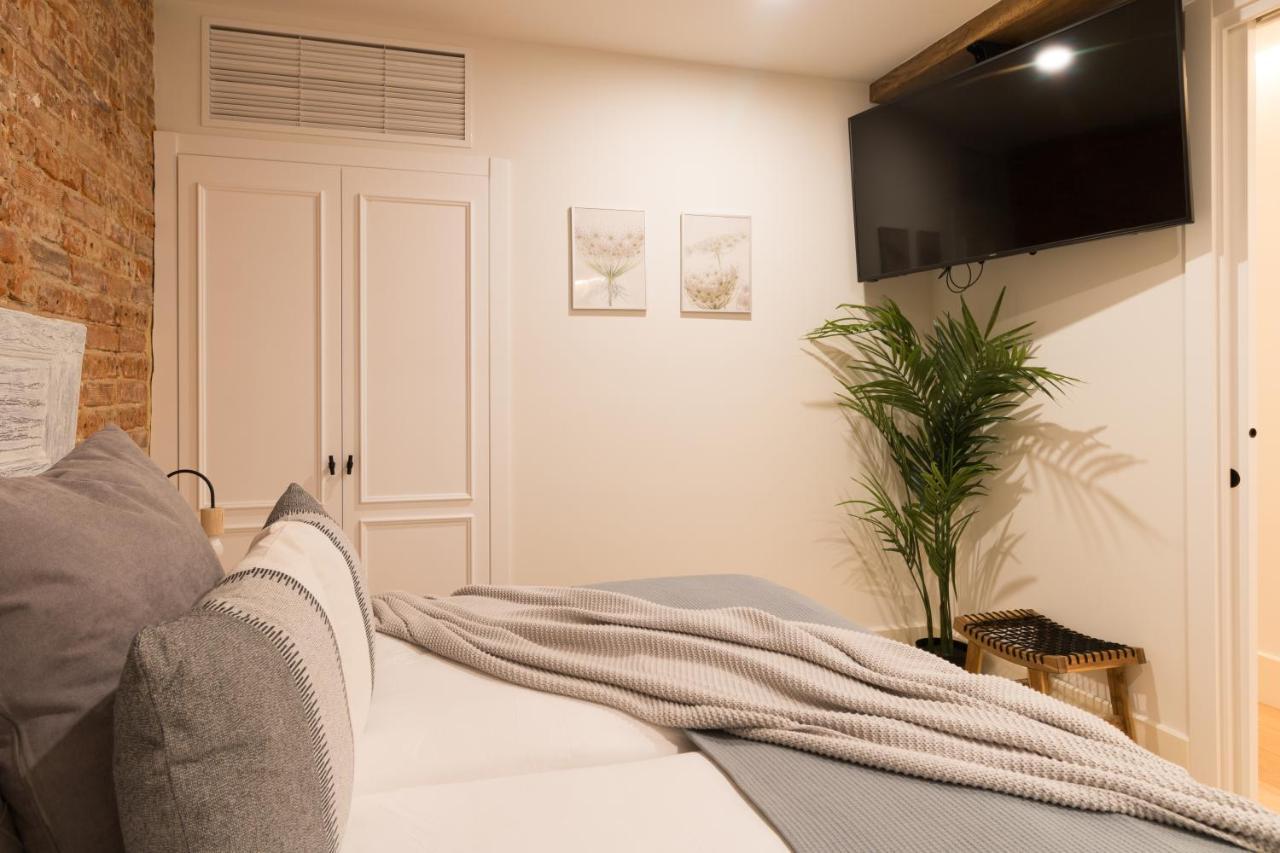 New Abando Ac By Staynnapartments Bilbao Dış mekan fotoğraf